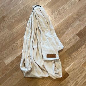 Wildbird sling. Ivory/natural linen